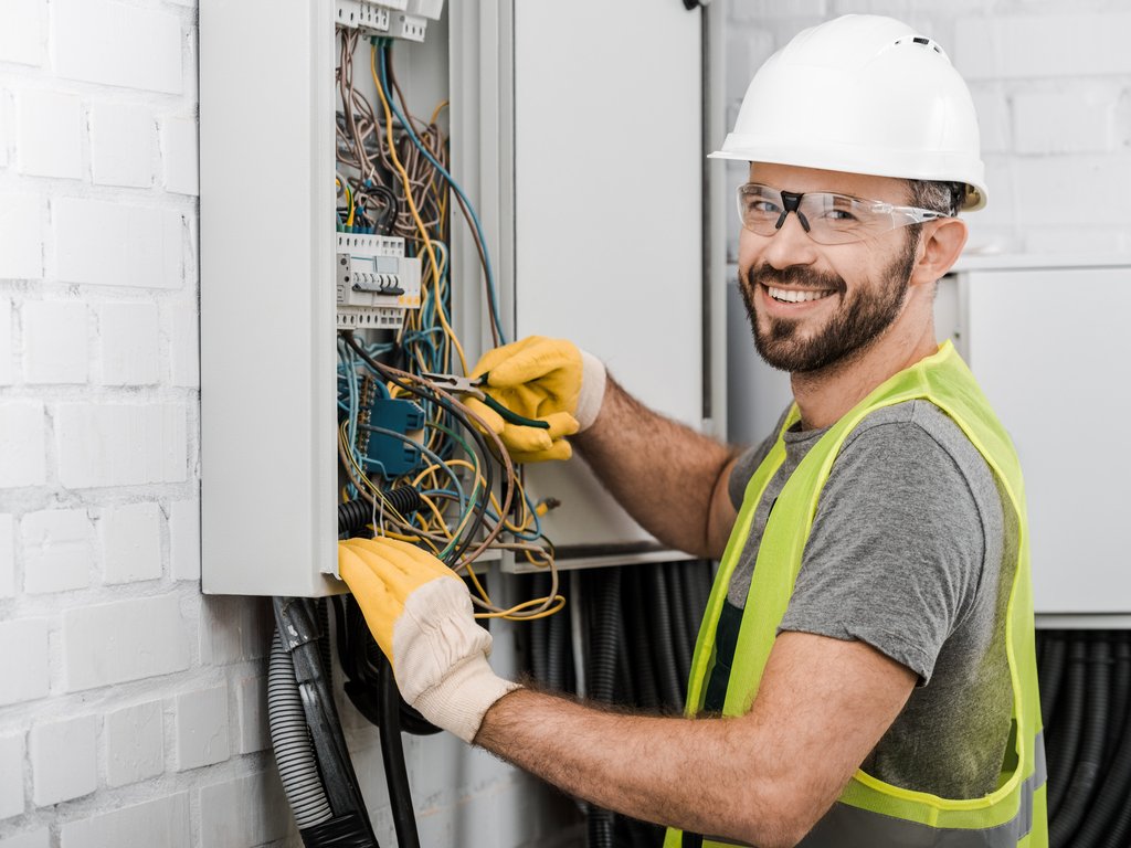 Curso-taller-de-electricidad-residencial
